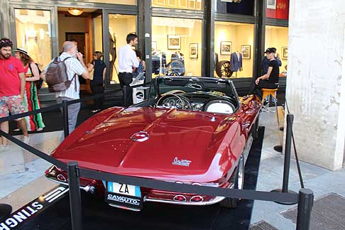 Chevrolet Corvette - Corvette C2 L88 Convertible del 1967 con motore da 435 CV
