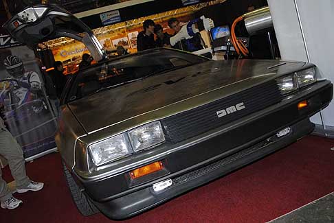 DeLorean MC 12 - DeLorean MC 12 auto del Film Ritono al Futuro utilizzata da Michael J. Fox e Christopher Lloyd