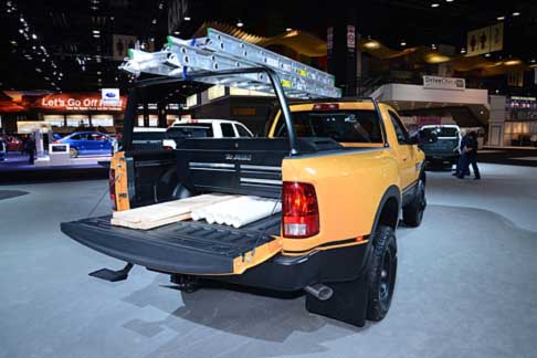 Dodge - Dodge Ram 3500 cassone pick-up al Chicago Auto Show 2014