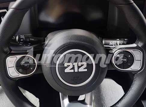 EMC Auto - EMC Auto 212 fuoristrada cinese la versione benzina sar disponibile da novembre, mentre la versione Diesel  prevista per la primavera del 2026. Scopri il EMC Auto 212 fuoristrada interni e volante vettura. Non perdere le Foto!