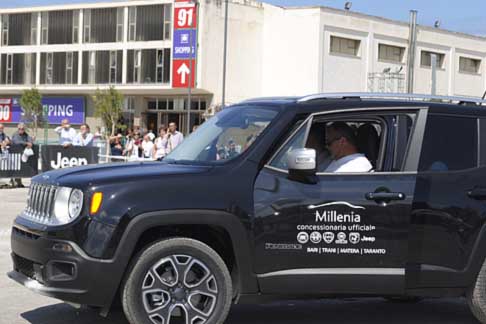 Jeep - Jeep Renegade con la supervisione dai piloti della Federazione Italiana Fuoristrada alla 78^ Fiera del Levante di Bari