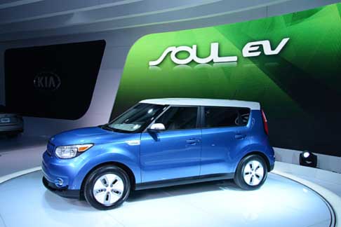 Kia Motors - Kia Soul EV world premiere at the Chicago Auto Show 2014