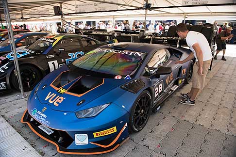 Cronoscalata di auto storiche - Lamborghini Huracan Super Trofeo 2015 a Goodwood Festival of Speed 2015