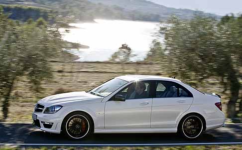 Mercedes-Benz - Mercedes Classe C 63 AMG