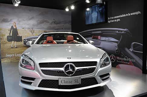 Mercedes - Anteprima Europea della Mercedes SL al Milano Moda Donna 2012