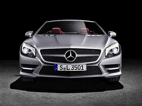 Mercedes-Benz - Mercedes SL Class pi leggera di 140 kg rispetto alla versione precedente