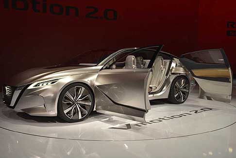 Nissan - Nissan Vmotion 2.0 concept auto del futuro