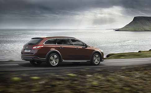 Peugeot - Primi immagini ufficiali della Peugeot 508 RXH