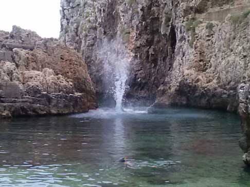 Litorale Adriatico Salento - Le aque limpide del Ponte ciolo. Tuffi