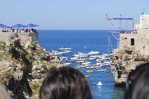 Red Bull - Red Bull Cliff Diving World Series 2015 tappa Italiana a Polignano a Mare