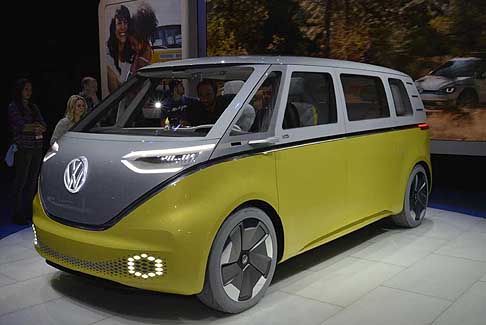 Volkswagen - Volkswagen I.D. Buzz concept car sagnerà un punto di svolta verso la mobilità elettrica