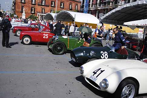 Auto storiche - Area paddock Piazza della Prefettura Bari