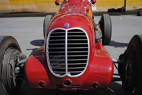 Auto storica - Auto depoca Maserati presente al gran Premio di Bari 2010