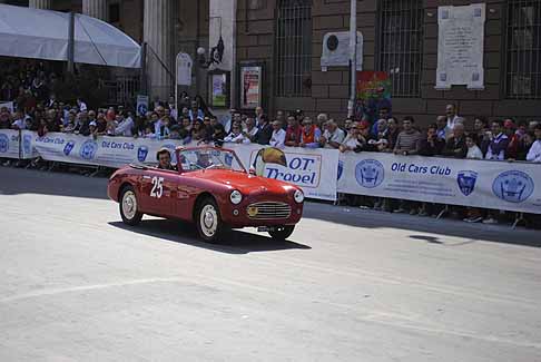 Fiat - Auto depoca Fiat Siata Amica in pista al GP di Bari