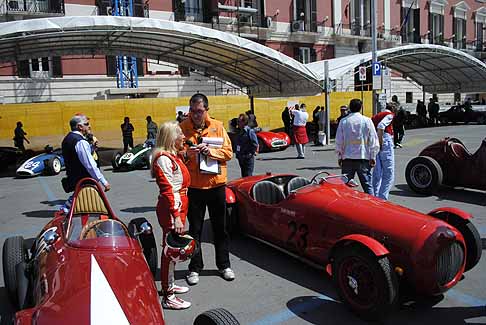 Monoposto storica - Commenti a fine gara al Gran Premio di Bari per la rievocazione storica di F1