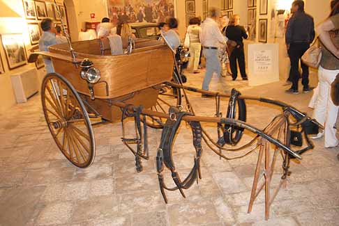 Ferragosto - Calesse a due ruote con accessori per cavalli