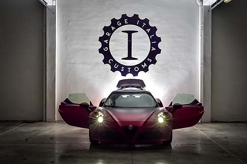 Alfa Romeo - Nata dall’abilità di Garage Italia Customs, l’Alfa Romeo 4C La Furiosa è una sorprendente one-off presentata durante il Salone Internazionale dell’auto di Dubai. 