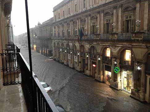 Nubifragio - Alluvione a Catania in Sicilia