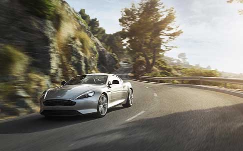 Aston Martin - Aston Martin DB9 Model Year 2013 test drive su strada