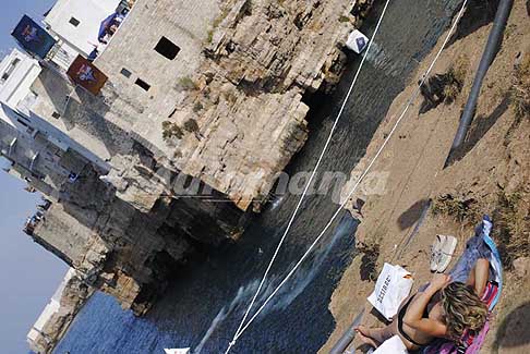 Tuffi alta quota Polignano a Mare - Atmosfere Red Bull Cliff Diving World Series 2017 a Polignano a Mare