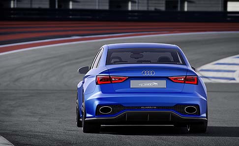 Audi - Rispetto alla S3 Sedan di serie, la scocca  stata abbassata di 10 mm e sia le molle sia gli ammortizzatori sono molto pi rigidi.