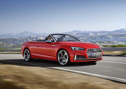 Audi - Nella progettazione di questa vettura è perfettamente riconoscibile la linea filante della coupé. 