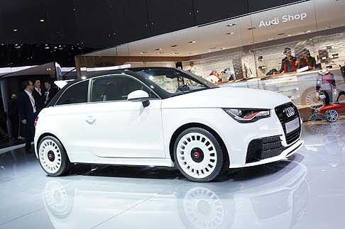 Audi - Gli allestimenti sono Attraction, Ambition e Ambiente, tre diverse soluzioni che permettono di personalizzare il carattere della vettura