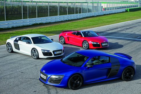 Audi - In tutte le varianti di R8 i carichi sugli assi gravano per il 43% sullavantreno e per il 57% sul retrotreno.