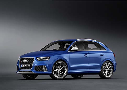 Audi - Completano il kit di dotazioni il grande spoiler sul tetto, il paraurti posteriore con lampio diffusore e terminale di scarico ellittico. 