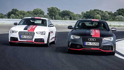 Audi - Audi RS5 TDI elettrica Concept immagini su pista