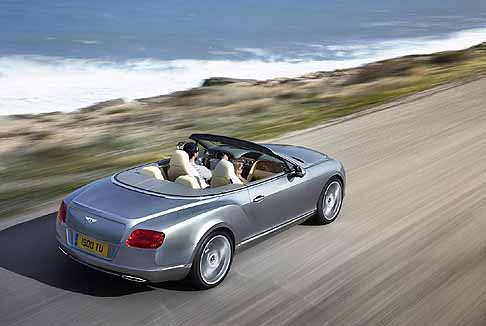 Bentley - Bentley Continental GTC luxury car sar presente al Salone di Francoforte