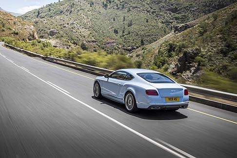 Bentley - Bentley da sempre si disntuge per il lusso e l'eleganza dei suoi modelli