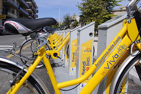 Bike - Biciviva servizio di bike sharing ad Acquaviva Bari, innagurato il 5 Maggio 2012 