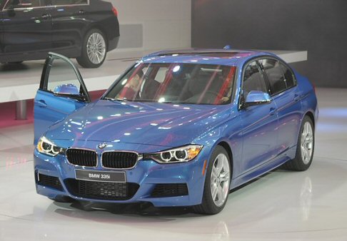 BMW - Il marchio BMW ha avuto un anno straordinario, vendendo pi di 1.380.000 veicoli nel 2011, con un aumento del 13% rispetto all'anno precedente.