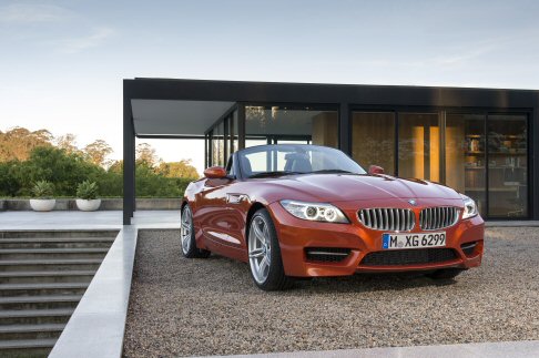 BMW - Al lancio la nuova BMW Z4 amplia la gamma delle unit a cinque propulsori a benzina. 