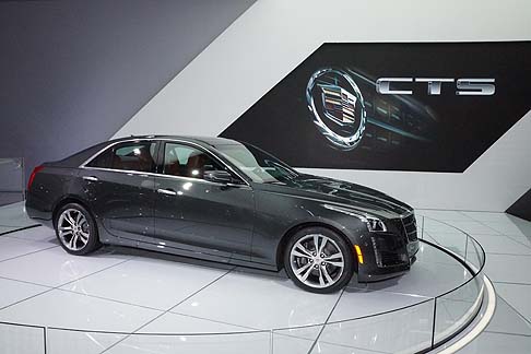 Cadillac - Il nuovo Twin-Turbo V-6 Cadillac e il cambio automatico a otto velocit offerti sulla CTS V Sport sono al top della gamma della nuova CTS berlina.