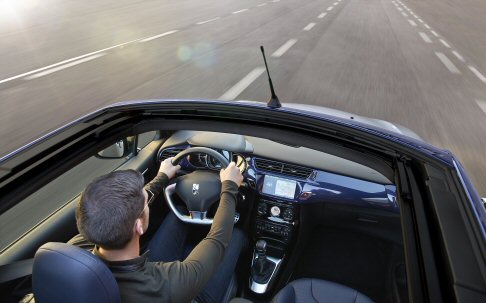 Citroen - La vettura, il cui lancio commerciale � atteso per l�inizio del 2013, proporr� una motorizzazione con emissioni di soli 99 di CO2/km. 