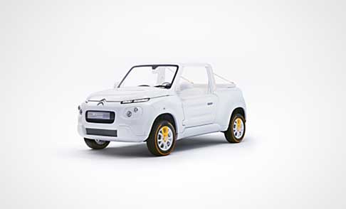 Citroen - La vettura nasce da un gioco di colori e materiali sviluppati attorno all’idea di bianco. 