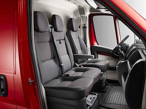 Fiat - Il nuovo Citroen Jumper dispone di 6 motorizzazioni Diesel.