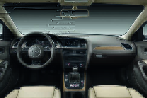 Audi - Cruscotto Audi A4. Commercializzazione della nuova gamma audi A4 interni con cruscotto centrale e volante