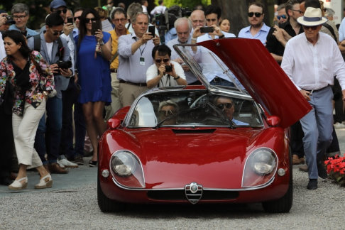 Alfa Romeo - La coupè, disegnata da Franco Scaglione, era guidata dal concorrente elvetico Albert Spiess