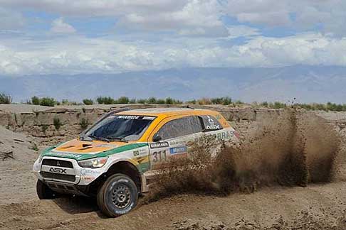 Dakar 2013 - Dakar 2013 Spinelli Guilherme e il co-driver Haddad Youssef su Mitsubishi Petrobras