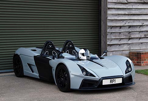 Elemental Motors - Vettura da corsa omologata per luso stradale la Elemental RP1  una sportiva a cielo aperto con motore centrale, che fonde attitudini da strada con tecnologie che attingono direttamente dal mondo delle competizioni. 