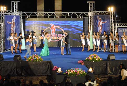 Miss Reggio Calabria - Fascia assegnata alle miss ai Tesori del Mediterraneo 2012 sul lungomare di Reggio Calabria