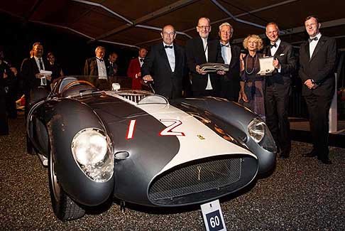 Concorso di Eleganza Villa dEste 2018 - Ferrari 335 Sport vince il premio Best of Show a Villa dEste 2018