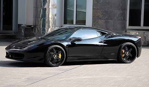 Ferrari - Ferrari 458 Black Carbon Edition laterale versione tuning