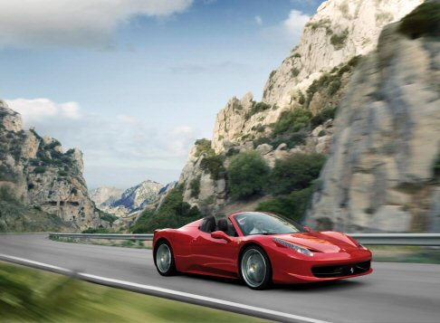 Ferrari - Il collaudo del percorso  stato realizzato in anteprima a bordo di una 458 Spider, vettura ideale per questo emozionante itinerario grazie alle sue prestazioni e al suo inconfondibile appeal. 