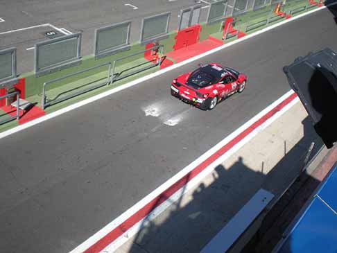 Ferrari Challenge - Ferrari ingresso area paddock a Vallelunga
