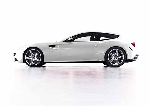 Ferrari - 03 - Ferrari FF Bianco