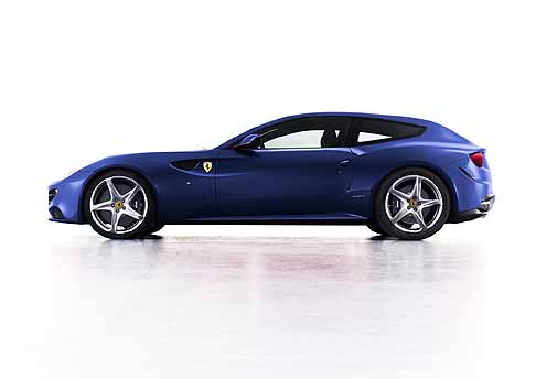 Ferrari - 09 - Ferrari FF Blue Tour de France